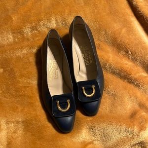 Salvatore Ferragamo Horseshoe Logo Leather Pumps